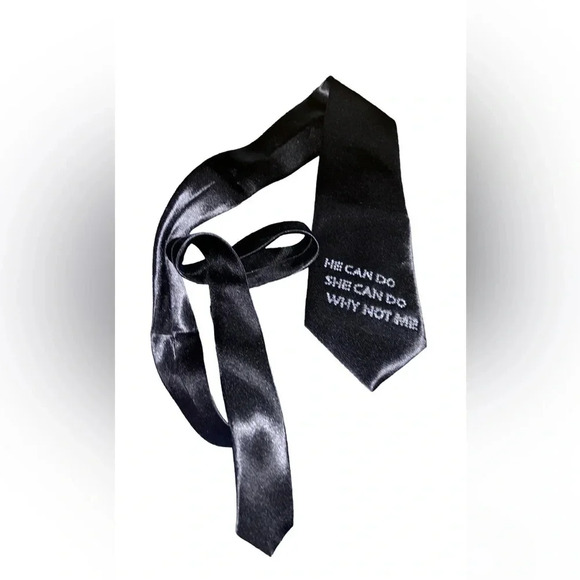 Omega Italy Black Rhinestone Embellished unisex Silk  tie. - Picture 9 of 9